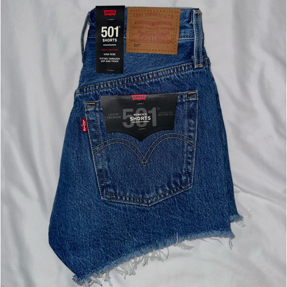Levi’s 501 high rise shorts